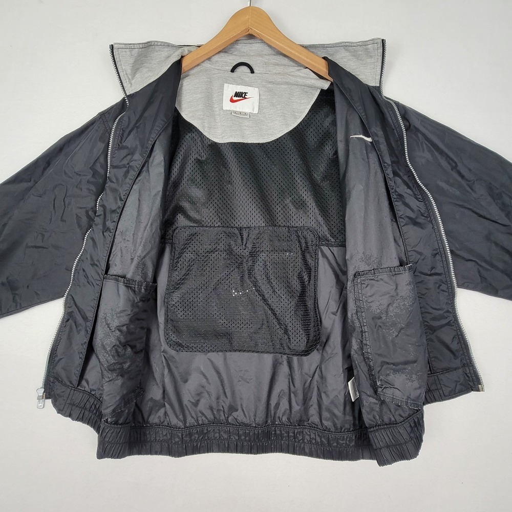 NIKE BLACK FULL ZIP WINDBREAKER LIGHTWEIGHT ATHLETIC JACKET MEN'S LARGE SWOOSH - Picture 11 of 16